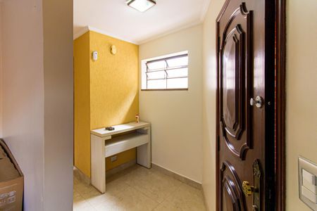 Casa à venda com 228m², 3 quartos e 5 vagas Casa à venda com 228m², 3 quartos e 5 vagasSala