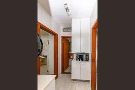 Apartamento à venda com 170m², 3 quartos e 2 vagasCozinha