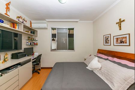 Apartamento à venda com 170m², 3 quartos e 2 vagasSuíte