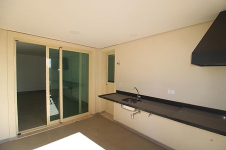 Apartamento à venda com 74m², 2 quartos e 1 vagaSala / Cozinha - Varanda