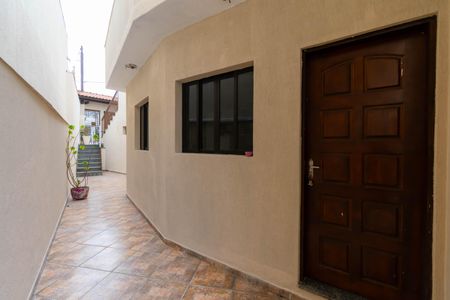 Casa para alugar com 175m², 3 quartos e 5 vagasCorredor Externo