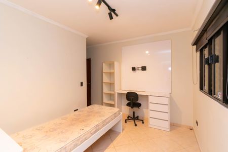 Casa para alugar com 175m², 3 quartos e 5 vagasQuarto 2