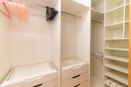 Casa para alugar com 175m², 3 quartos e 5 vagasQuarto 2 - Closet