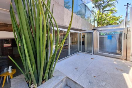 Studio à venda com 45m², 1 quarto e 1 vaga Studio à venda com 45m², 1 quarto e 1 vagaÁrea comum