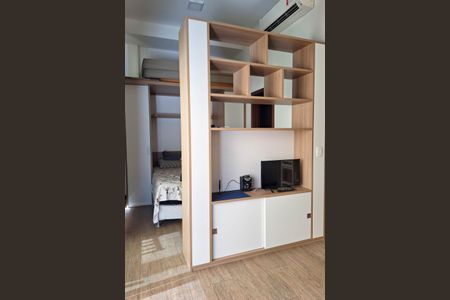 Studio à venda com 45m², 1 quarto e 1 vaga Studio à venda com 45m², 1 quarto e 1 vagaStudio