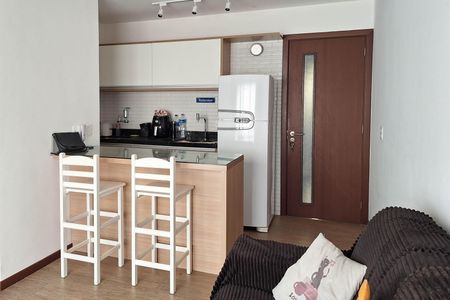 Studio à venda com 45m², 1 quarto e 1 vaga Studio à venda com 45m², 1 quarto e 1 vagaStudio