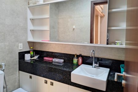 Studio à venda com 45m², 1 quarto e 1 vaga Studio à venda com 45m², 1 quarto e 1 vagaBanheiro