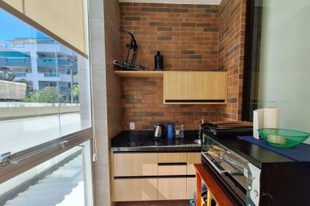 Studio à venda com 45m², 1 quarto e 1 vaga Studio à venda com 45m², 1 quarto e 1 vagaVaranda