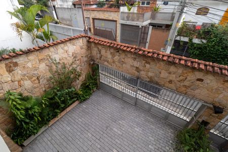 Casa à venda com 233m², 5 quartos e 6 vagas Casa à venda com 233m², 5 quartos e 6 vagasVista da Sacada da Sala