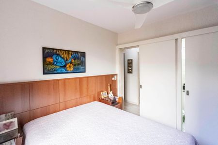 Apartamento à venda com 120m², 3 quartos e 1 vaga Apartamento à venda com 120m², 3 quartos e 1 vagaSuíte