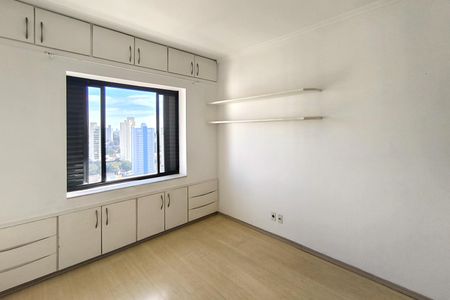 Apartamento à venda com 156m², 3 quartos e 2 vagas Apartamento à venda com 156m², 3 quartos e 2 vagasQuarto 1