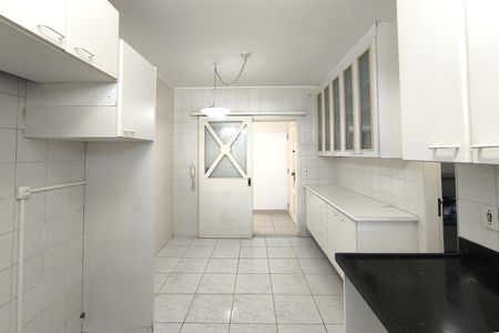 Apartamento à venda com 156m², 3 quartos e 2 vagas Apartamento à venda com 156m², 3 quartos e 2 vagasCozinha