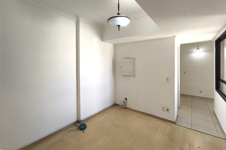 Apartamento à venda com 156m², 3 quartos e 2 vagas Apartamento à venda com 156m², 3 quartos e 2 vagasQuarto 2