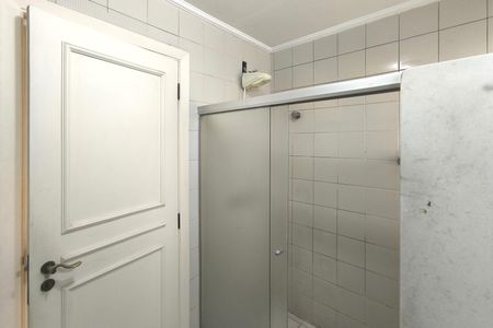 Apartamento à venda com 156m², 3 quartos e 2 vagas Apartamento à venda com 156m², 3 quartos e 2 vagasBanheiro Social