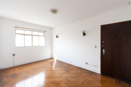 Apartamento à venda com 70m², 1 quarto e sem vaga Apartamento à venda com 70m², 1 quarto e sem vagaSala