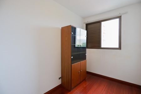 Apartamento à venda com 77m², 3 quartos e 1 vaga Apartamento à venda com 77m², 3 quartos e 1 vagaQuarto 3