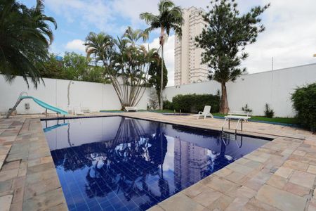 Apartamento à venda com 77m², 3 quartos e 1 vaga Apartamento à venda com 77m², 3 quartos e 1 vagaÁrea comum - Piscina