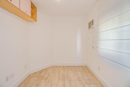 Apartamento à venda com 97m², 2 quartos e 1 vaga Apartamento à venda com 97m², 2 quartos e 1 vagaQuarto 1