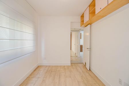 Apartamento à venda com 97m², 2 quartos e 1 vaga Apartamento à venda com 97m², 2 quartos e 1 vagaQuarto 1