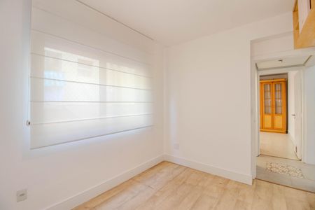 Apartamento à venda com 97m², 2 quartos e 1 vaga Apartamento à venda com 97m², 2 quartos e 1 vagaQuarto 1