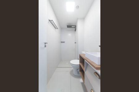 Apartamento à venda com 39m², 2 quartos e sem vagaBanheiro