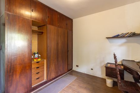 Casa à venda com 215m², 3 quartos e 2 vagasSuíte 1