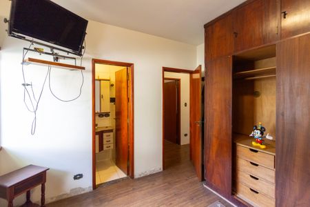 Casa à venda com 215m², 3 quartos e 2 vagasSuíte 1