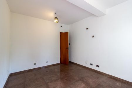 Casa à venda com 215m², 3 quartos e 2 vagasEspaço de Festa