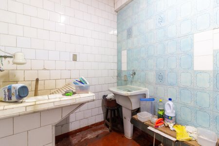 Casa à venda com 215m², 3 quartos e 2 vagasÁrea de Serviço