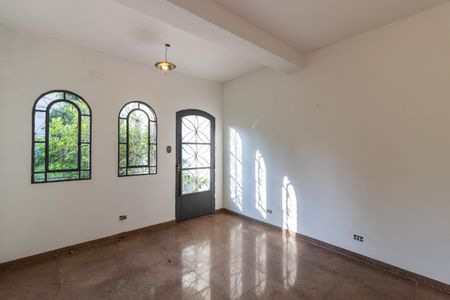 Casa à venda com 215m², 3 quartos e 2 vagasEspaço de Festa