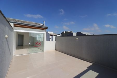 Apartamento à venda com 100m², 2 quartos e 1 vagaCobertura - Quintal