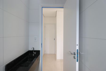 Apartamento à venda com 100m², 2 quartos e 1 vagaBanheiro da Suíte