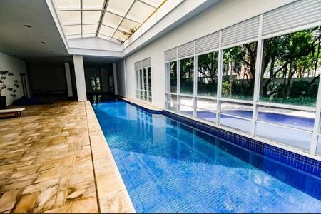 Apartamento à venda com 300m², 4 quartos e 4 vagas