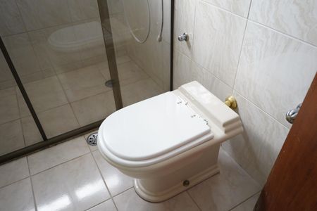 Apartamento à venda com 134m², 4 quartos e 2 vagasBanheiro