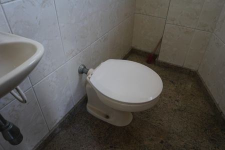 Apartamento à venda com 134m², 4 quartos e 2 vagasBanheiro de Serviço