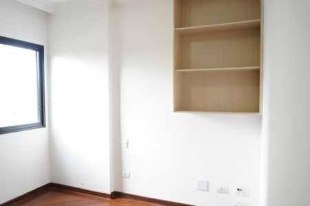 Apartamento à venda com 134m², 4 quartos e 2 vagasQuarto 1