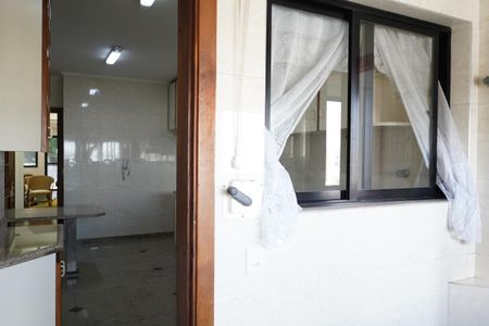 Apartamento à venda com 134m², 4 quartos e 2 vagasÁrea de Serviço