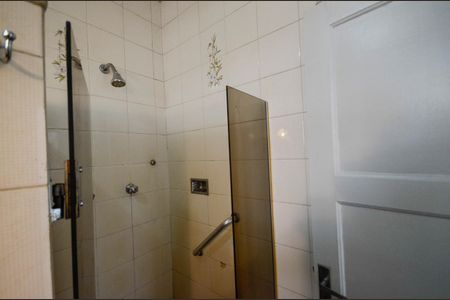 Apartamento à venda com 80m², 2 quartos e sem vaga Apartamento à venda com 80m², 2 quartos e sem vagaBanheiro
