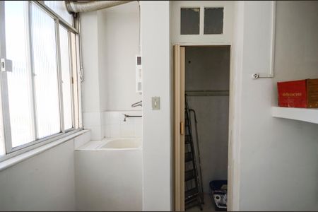 Apartamento à venda com 80m², 2 quartos e sem vaga Apartamento à venda com 80m², 2 quartos e sem vagaÁrea de Serviço