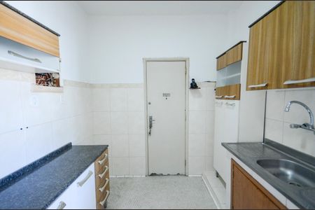 Apartamento à venda com 80m², 2 quartos e sem vaga Apartamento à venda com 80m², 2 quartos e sem vagaCozinha