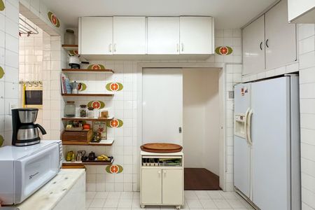 Apartamento à venda com 110m², 2 quartos e 1 vaga Apartamento à venda com 110m², 2 quartos e 1 vagaCozinha