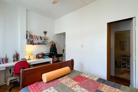 Apartamento à venda com 110m², 2 quartos e 1 vaga Apartamento à venda com 110m², 2 quartos e 1 vagaSuíte