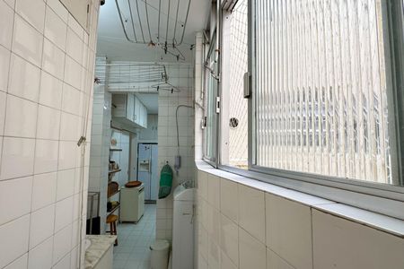 Apartamento à venda com 110m², 2 quartos e 1 vaga Apartamento à venda com 110m², 2 quartos e 1 vagaÁrea de Serviço