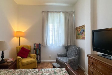 Apartamento à venda com 110m², 2 quartos e 1 vaga Apartamento à venda com 110m², 2 quartos e 1 vagaQuarto