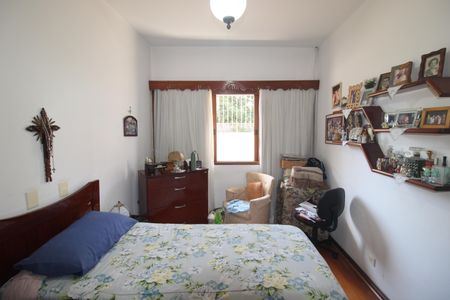 Casa à venda com 349m², 5 quartos e 6 vagasQuarto 3