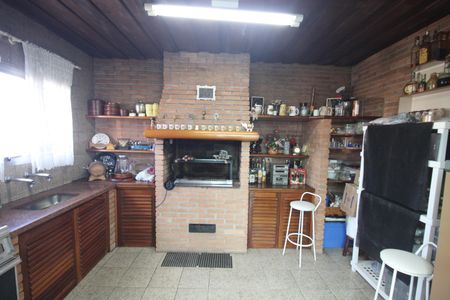 Casa à venda com 349m², 5 quartos e 6 vagasÁrea Comum