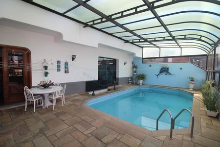 Casa à venda com 349m², 5 quartos e 6 vagasÁrea Comum