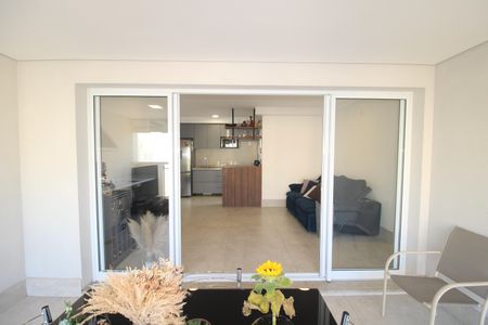 Apartamento à venda com 92m², 3 quartos e 2 vagasVaranda