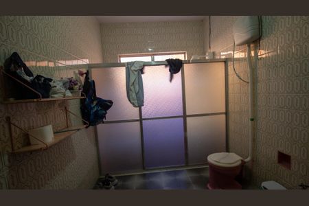 Casa à venda com 2100m², 5 quartos e 2 vagas    Casa 2 Banheiro