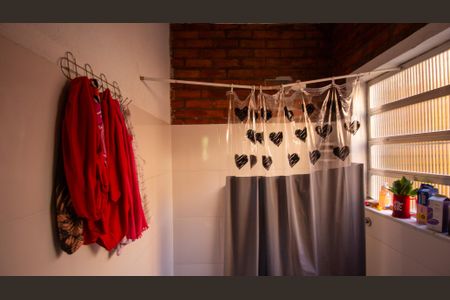 Casa à venda com 2100m², 5 quartos e 2 vagas   Edícula / Banheiro